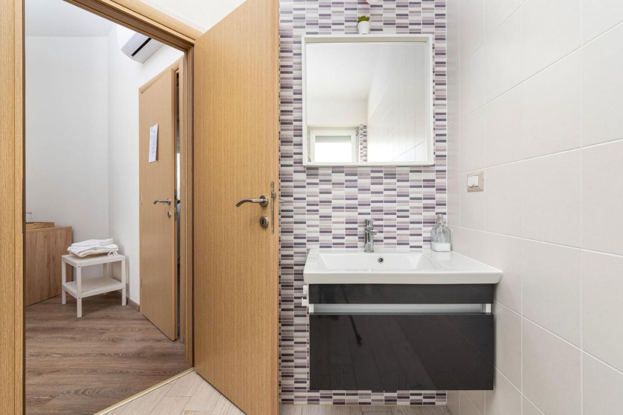 Rooms Karolina Funtana Zewnętrze zdjęcie