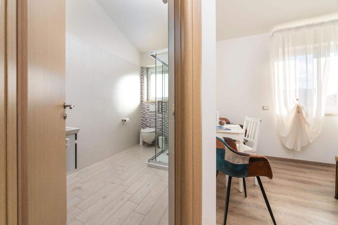 Rooms Karolina Funtana Zewnętrze zdjęcie